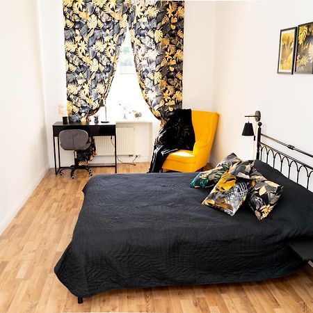 Charming Apartments In The Heart Of Lviv - Valova, Nasypna Str Zewnętrze zdjęcie